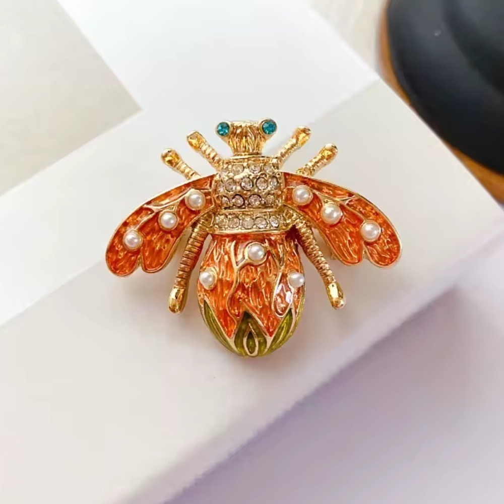 Whimsical Gold Bee Brooch with Pearls